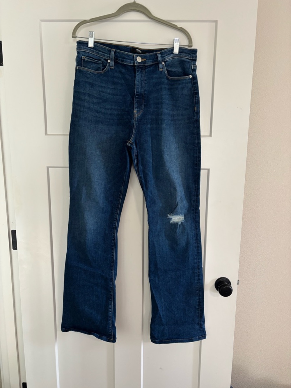 Hudson Jeans Barbara bootcut Dark Blue Bootcut Jeans with Subtle Knee Distress